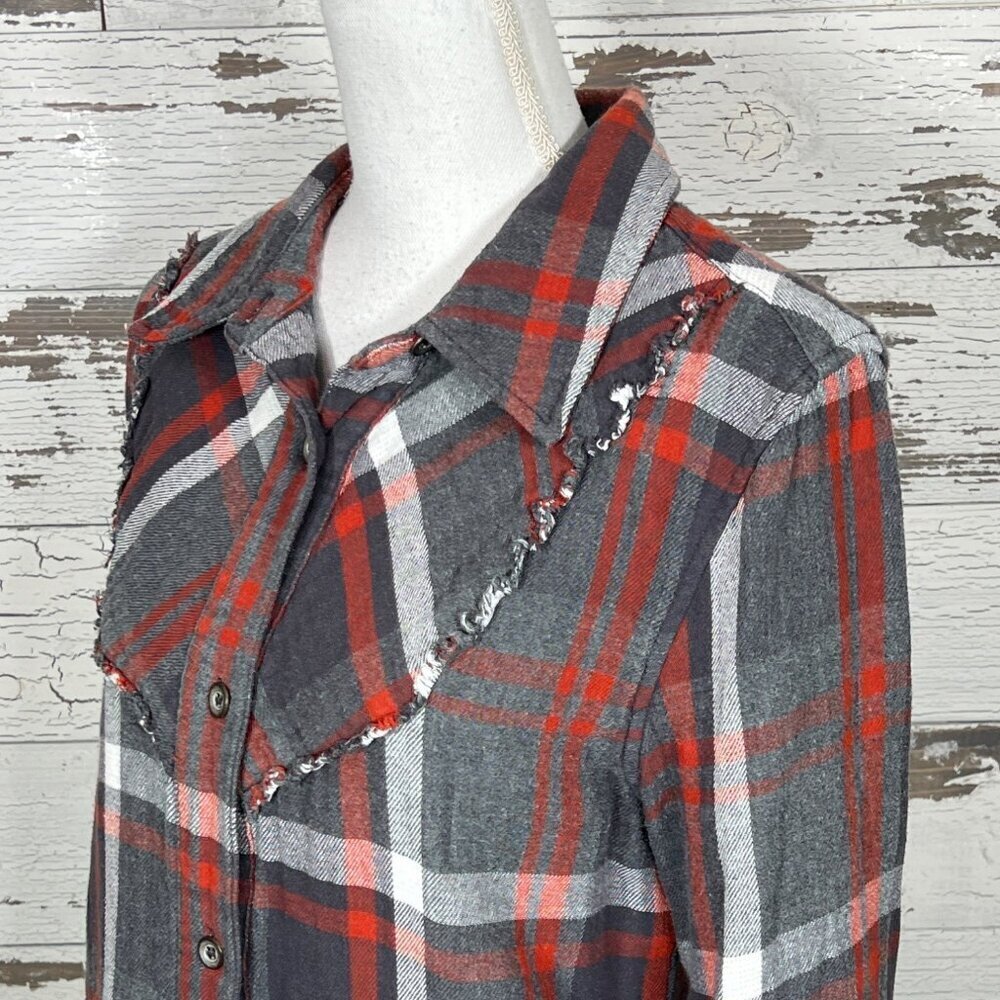 CABI Tavern Flannel Plaid Shirt Jacket Gray Red Sz M #4164 EUC - Picture 3 of 5